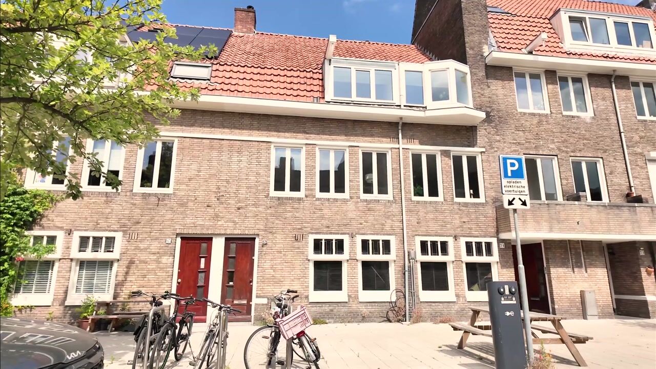 Video van Mr. P.N. Arntzeniusweg 69