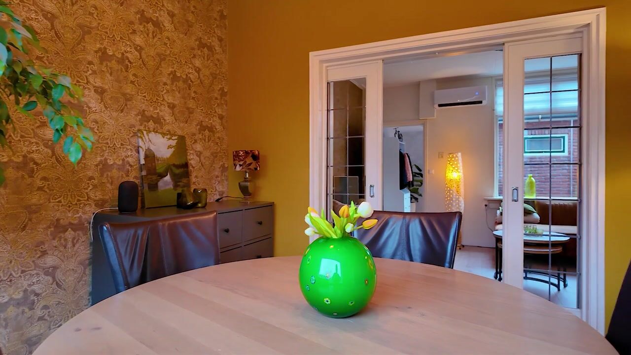 Video of 1e Esweg 57