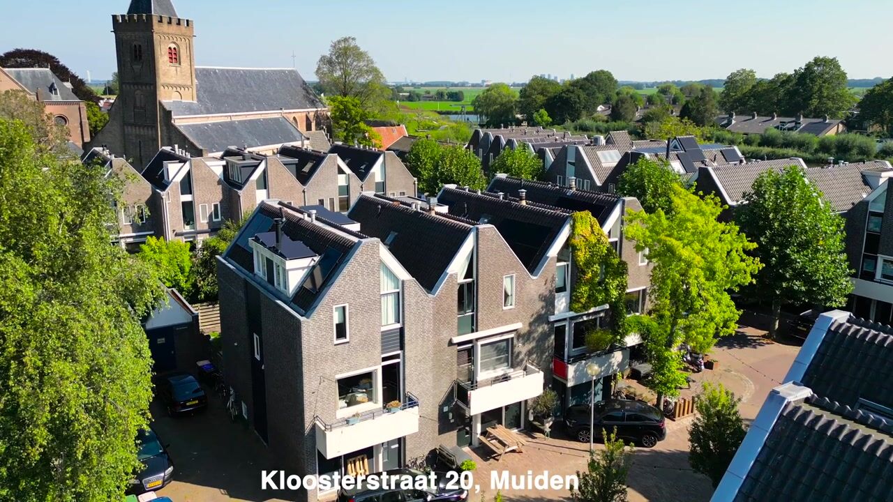 Bekijk video van Kloosterstraat 20