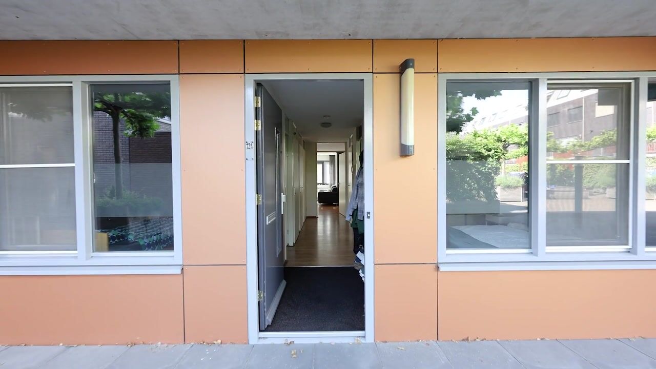 Video of Nina Simonestraat 124