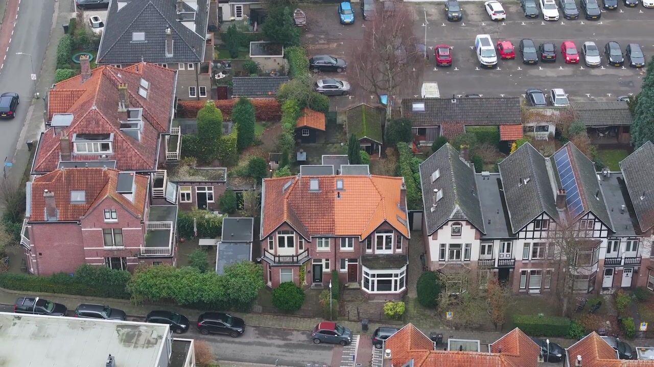 Bekijk video van Luitgardeweg 38