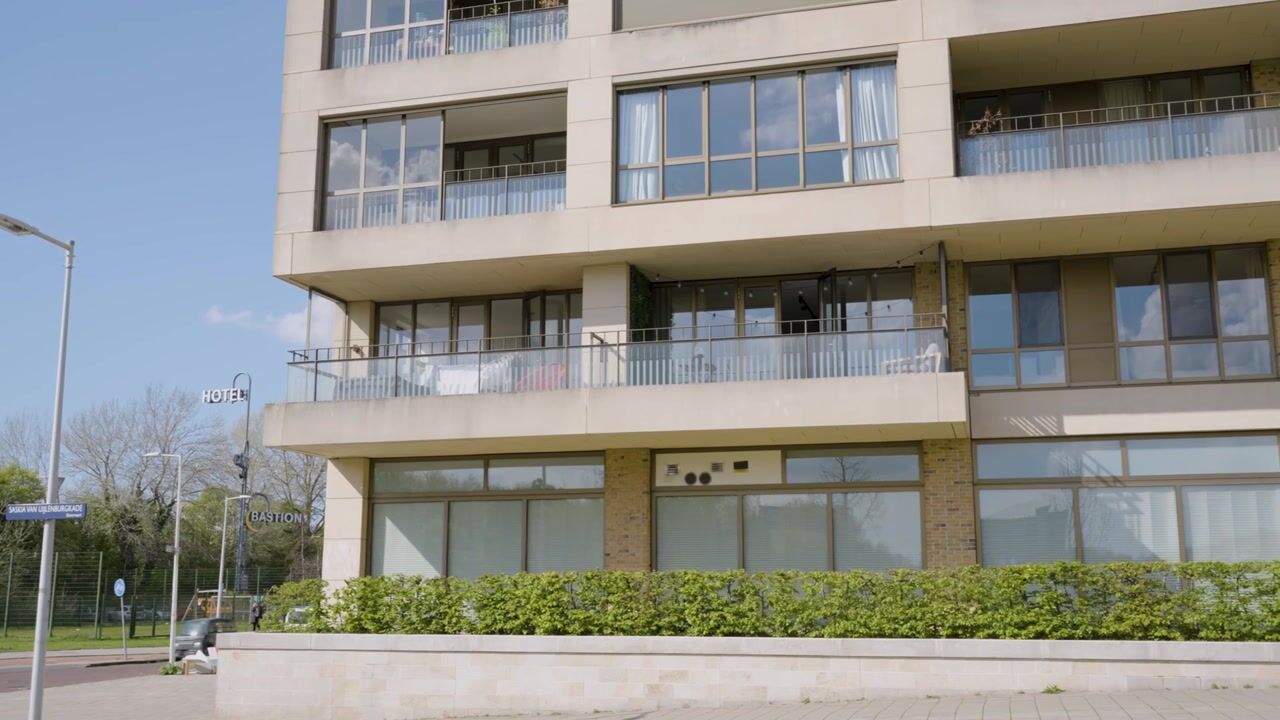 Video van Saskia van Uijlenburgkade 3