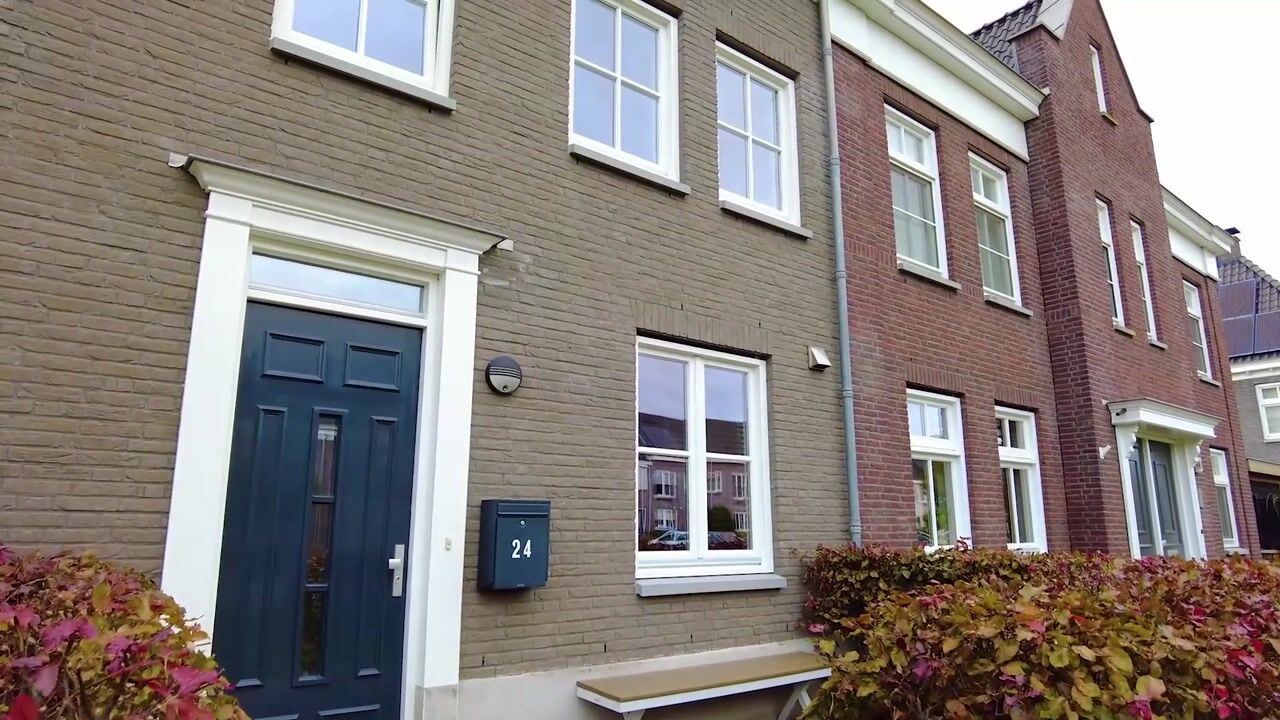 Video van Honingeter 24