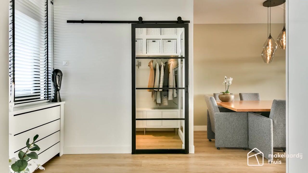 Video of Burgemeester A. van Walsumlaan 439