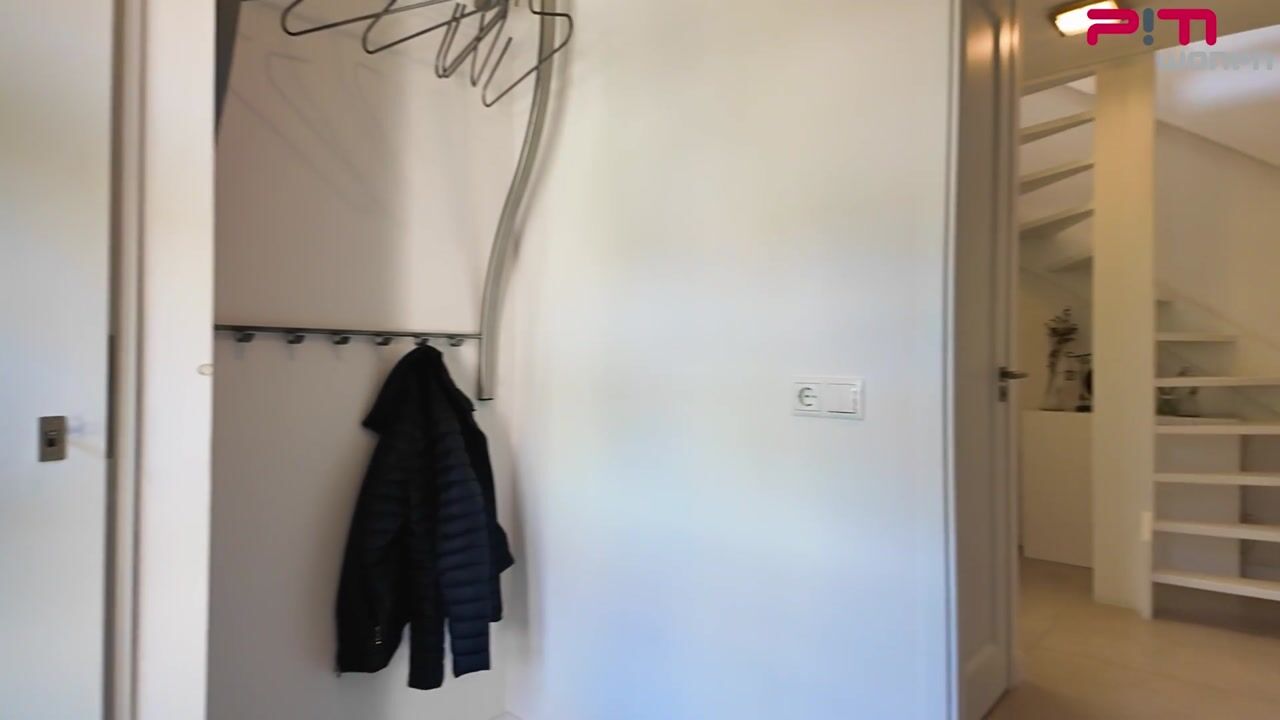 Video van Wilhelmina Druckerweg 21