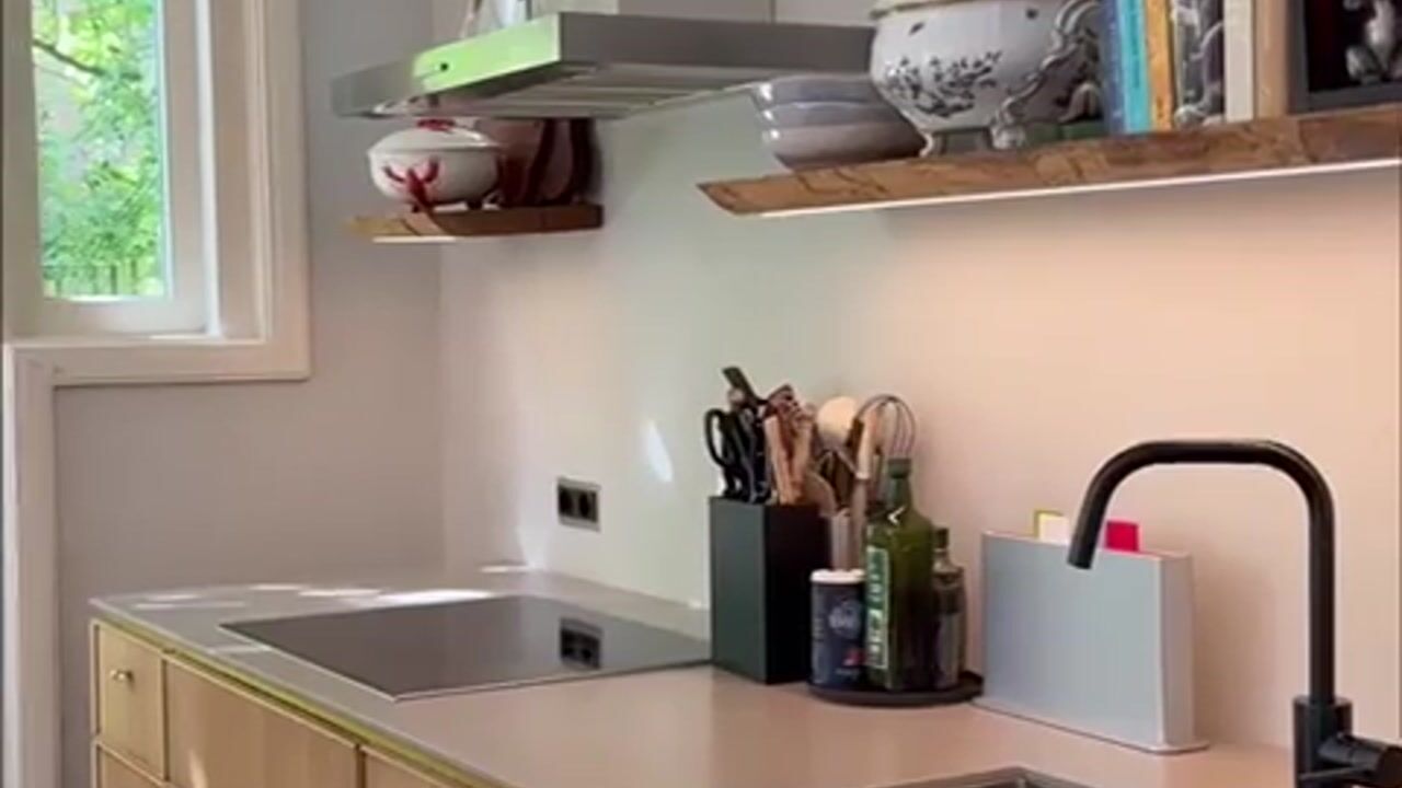 Video van Randweg 77