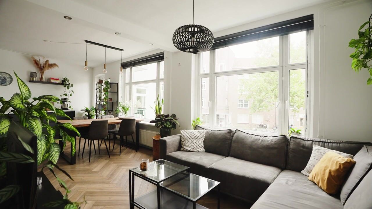 Video van Jan van Galenstraat 208-1