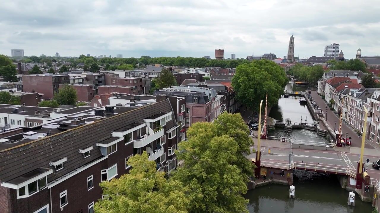 Video van Bemuurde Weerd O.Z. 52-C