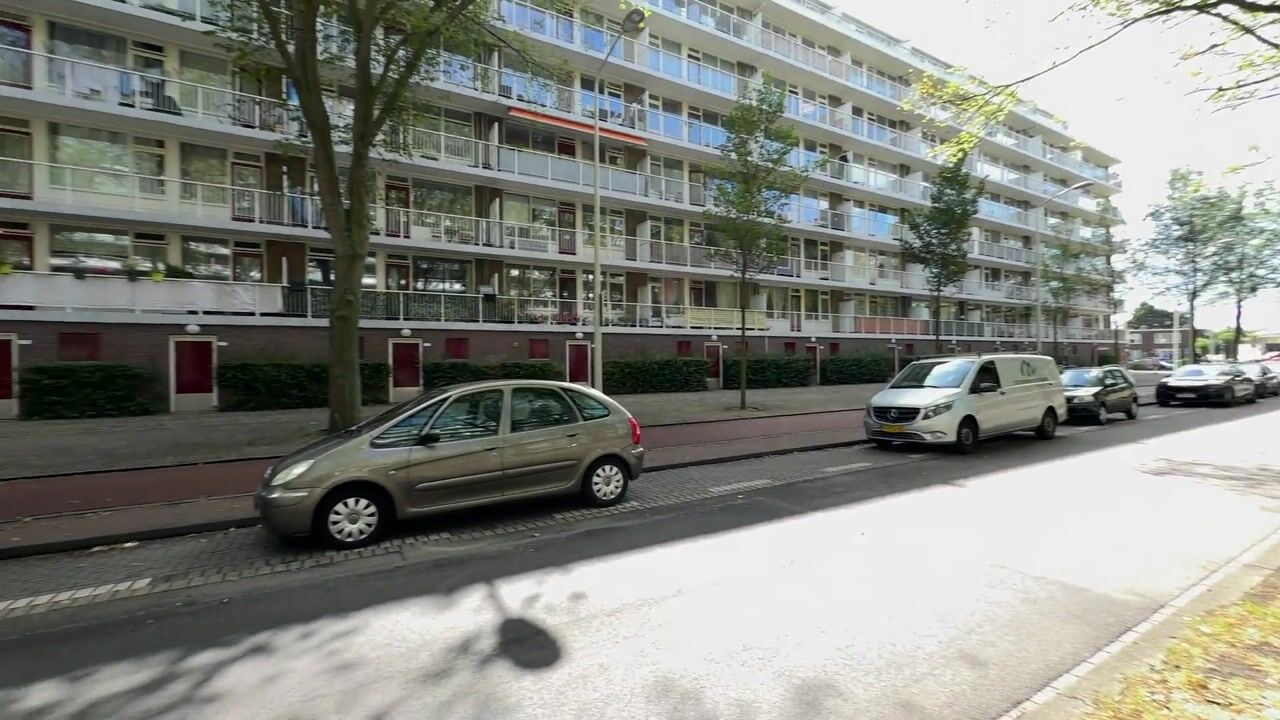 Video van Volendamlaan 944