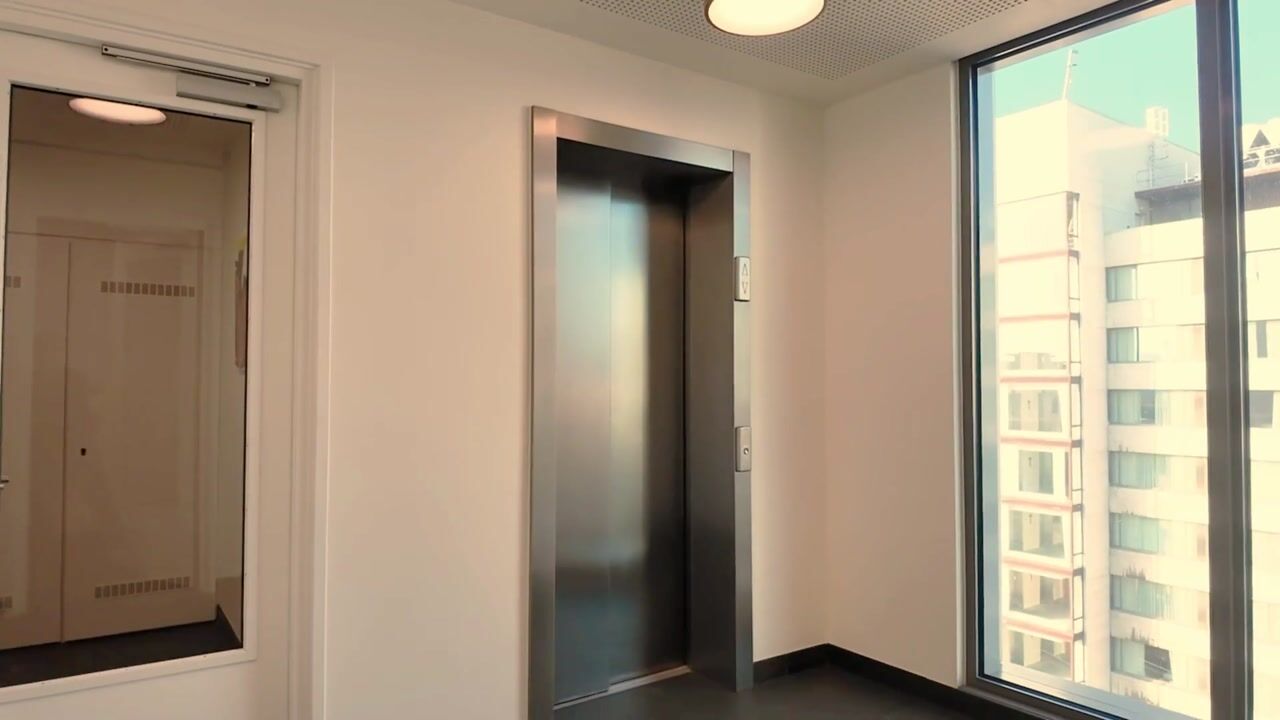 Video of Kruiskade 2-L