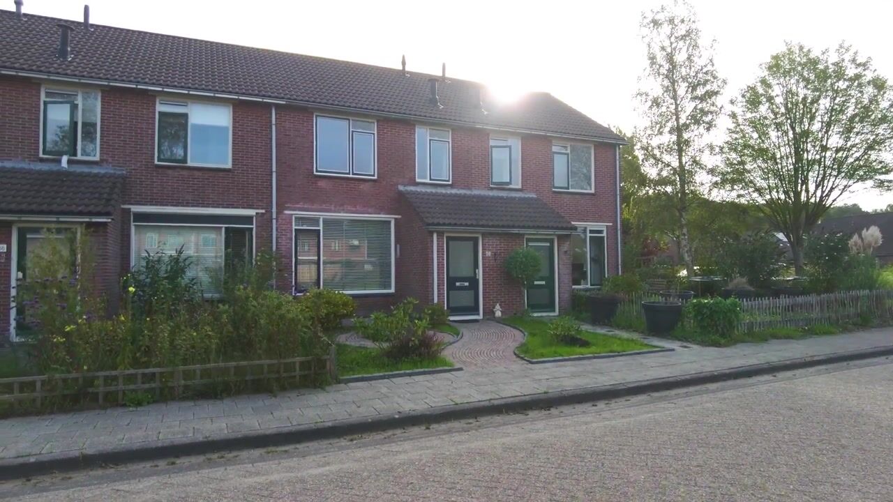 Video van Weidemaad 64