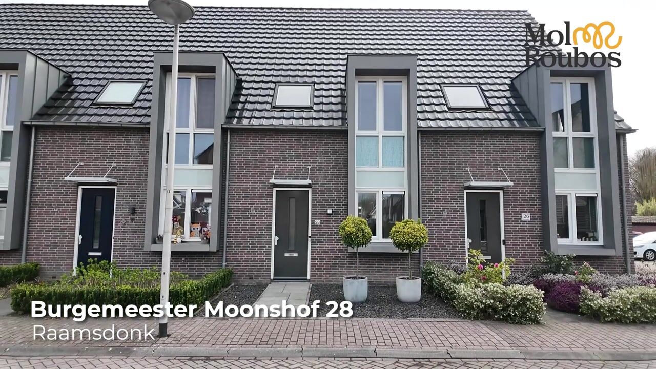 Video van Burg. Moonshof 28
