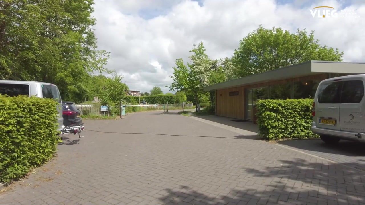 Video of Oostgrasdijk 1-051