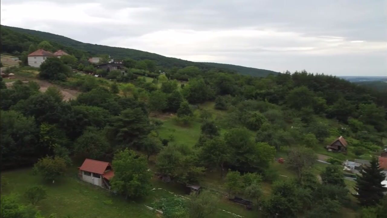 Video van Skerešova 358