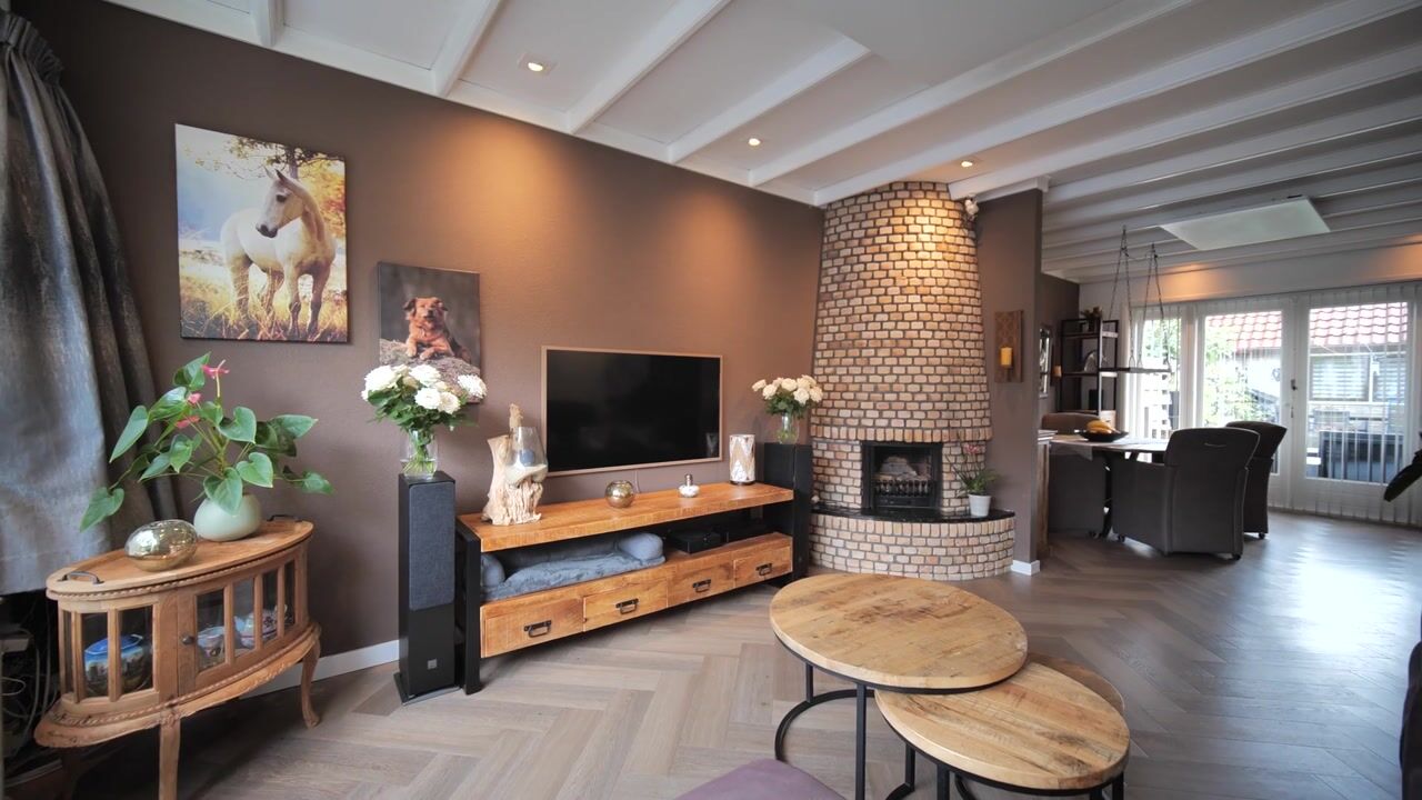 Video van Van Limburg Stirumstraat 5