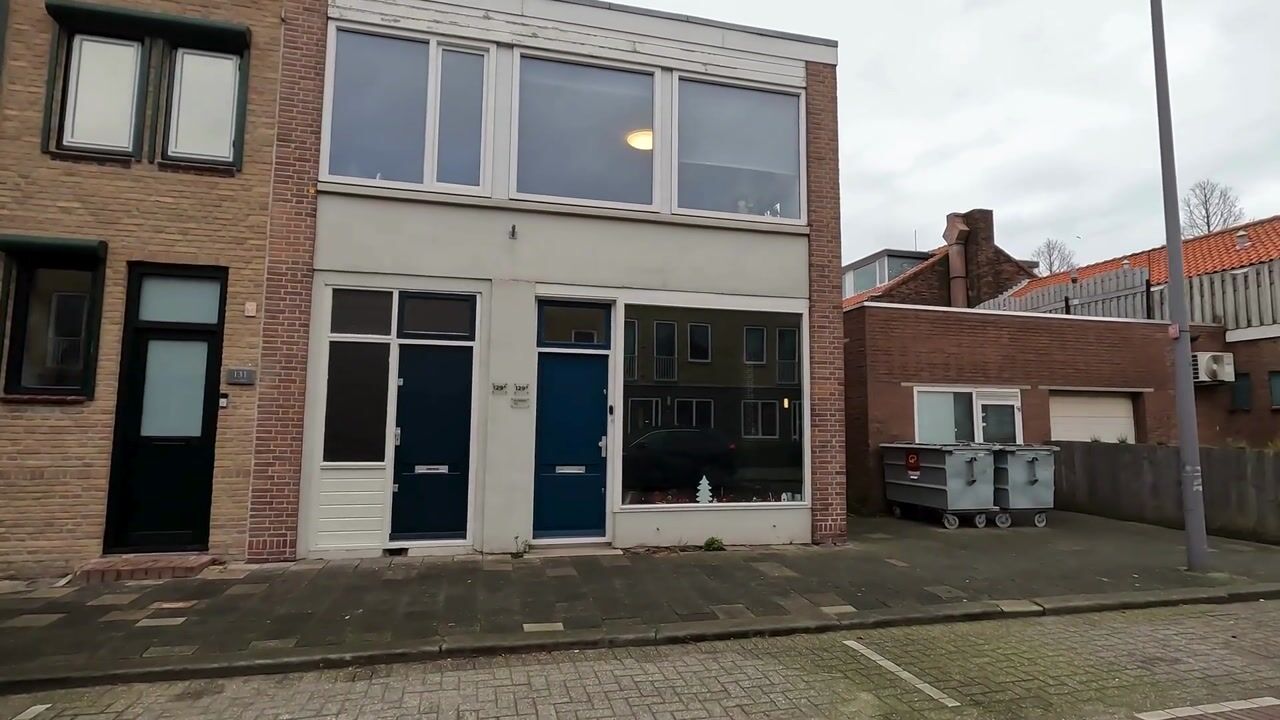 Bekijk video van Prins Hendrikstraat 129-A