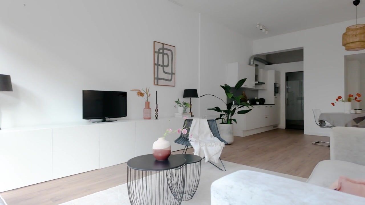 Video van Warmoesstraat 26-F