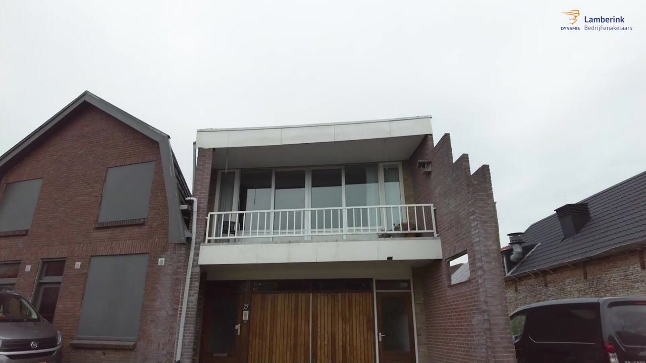 View video of Weeshuisstraat 27