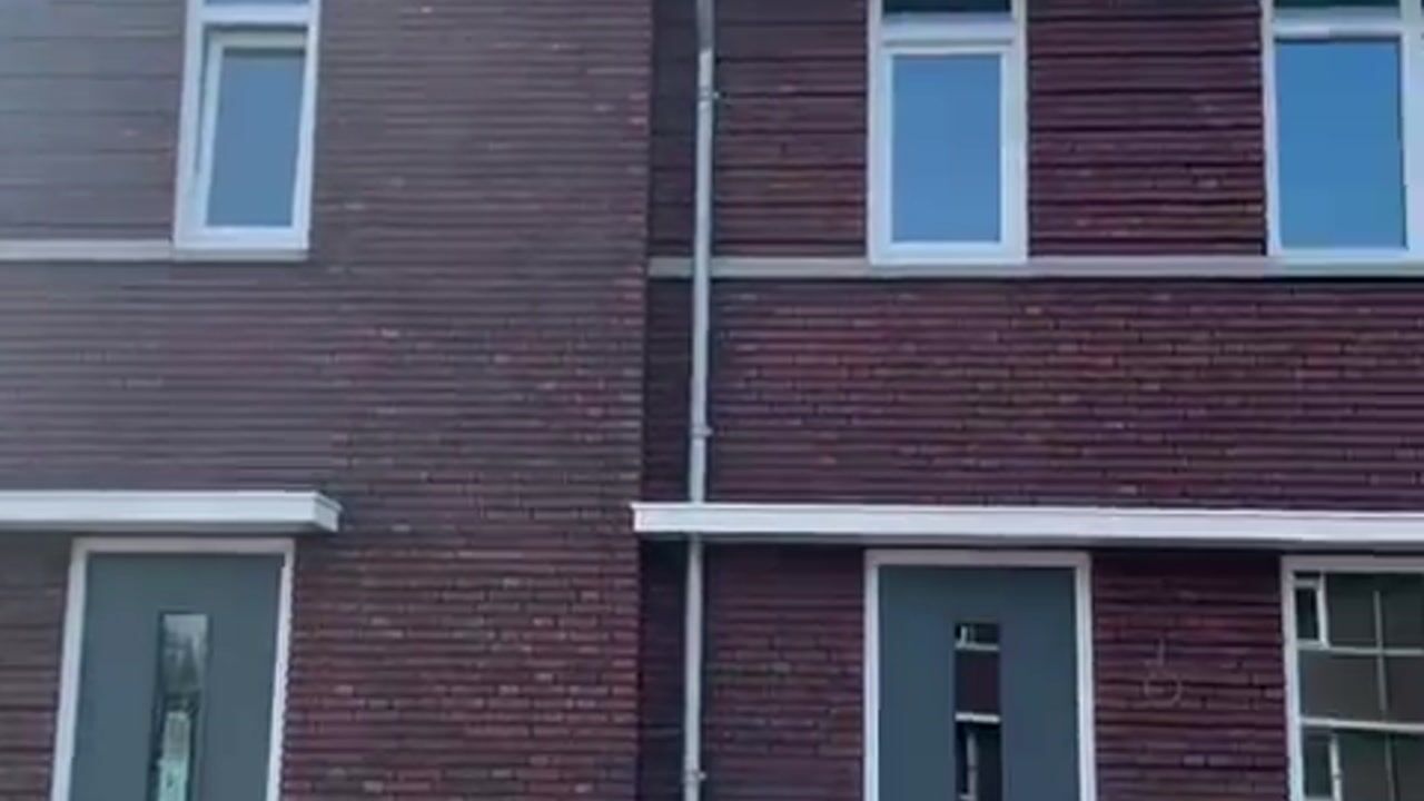 Video van Vriezenveenstraat 86