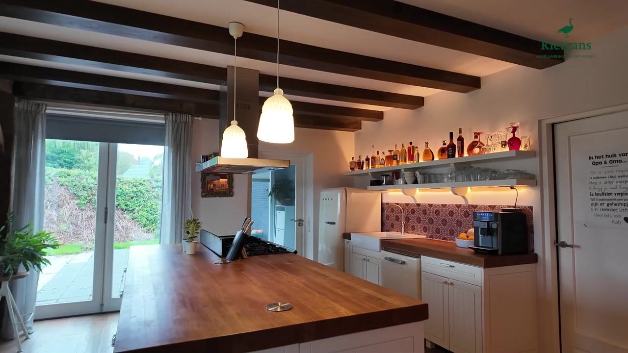 Video van Hasselaarsweg 18