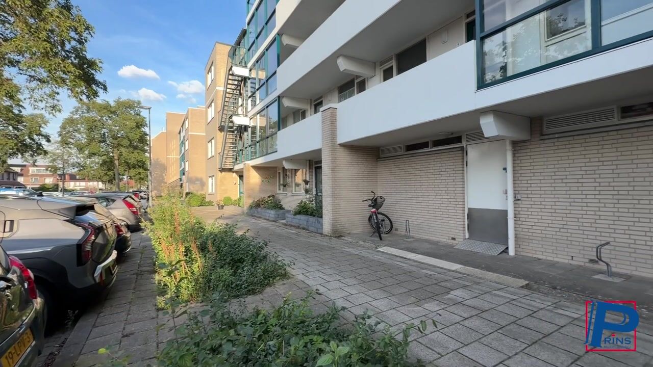 Video van Eduard C F Hellendoornstraat 75