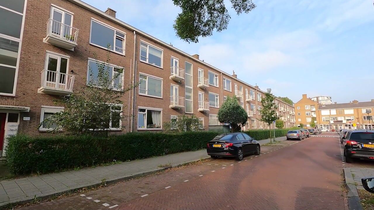 Bekijk video van Wijnandt van Elststraat 64