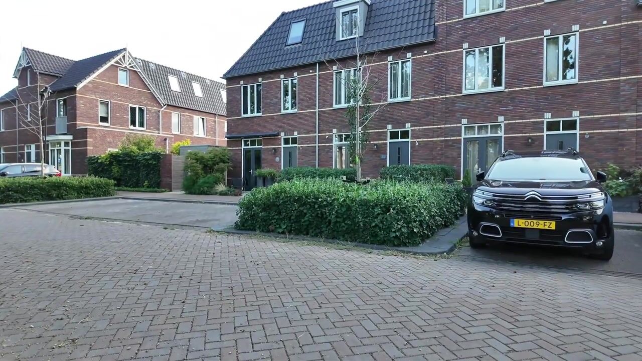 Video van Engelse Tuin 32