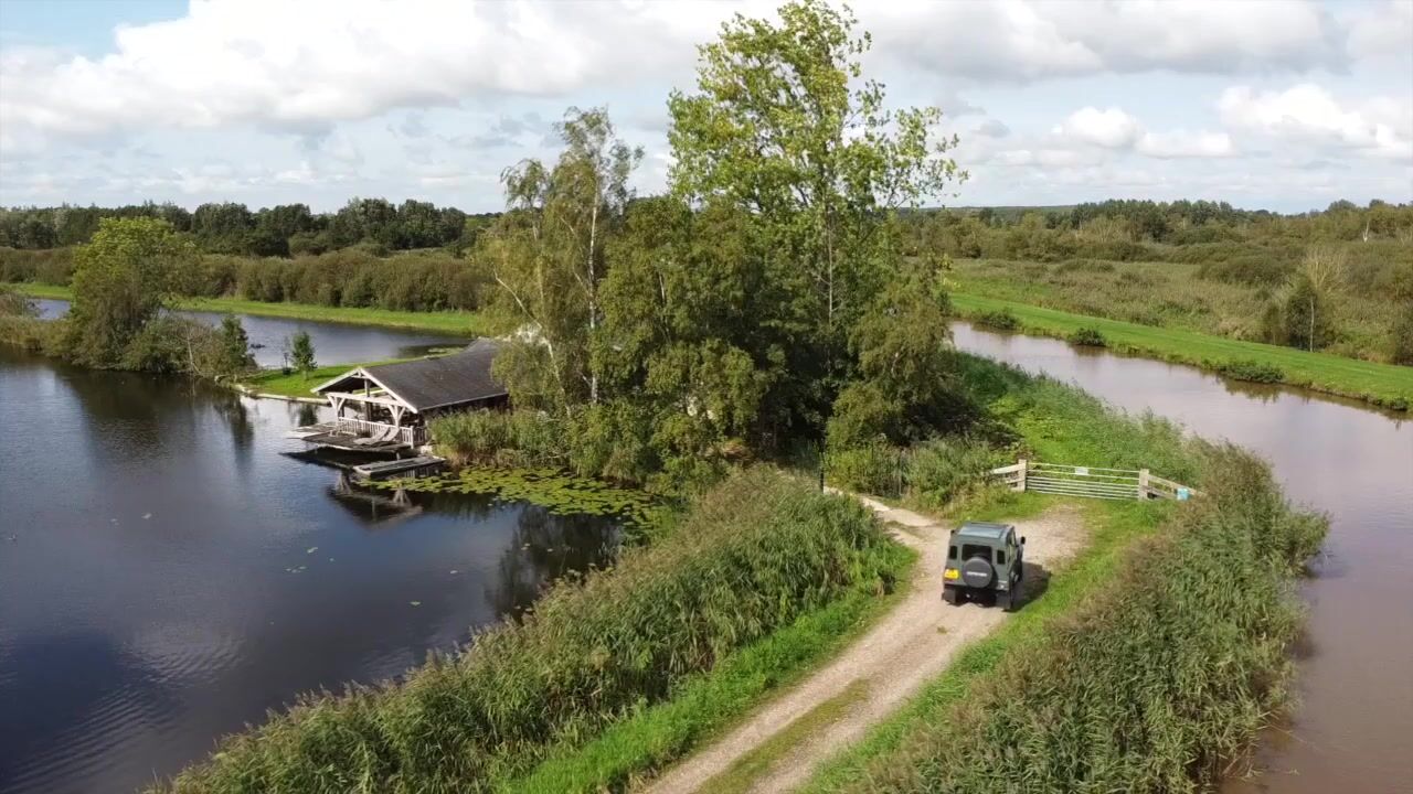 Bekijk video van Machinekade 13-C