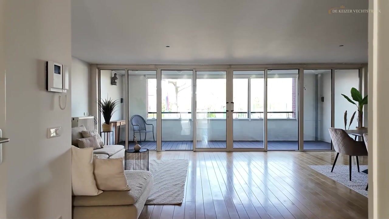 Video of Gijsbrecht van Nijenrodestraat 2