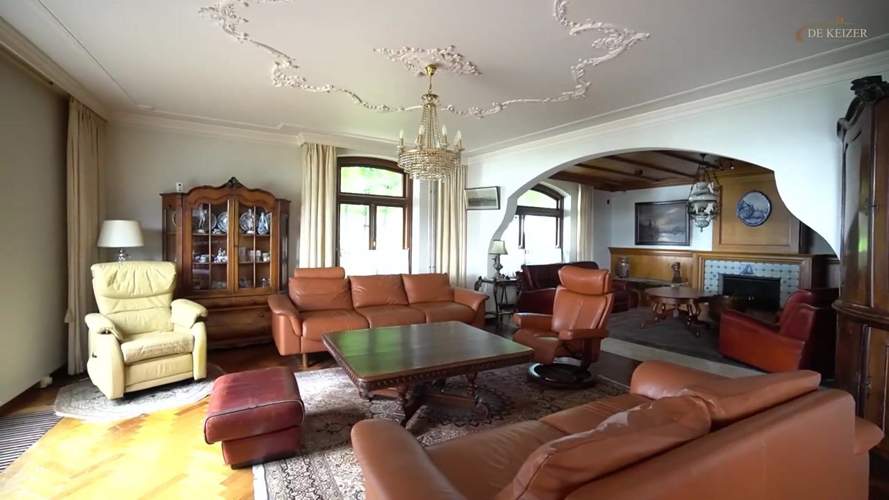 Video van De Kade 15