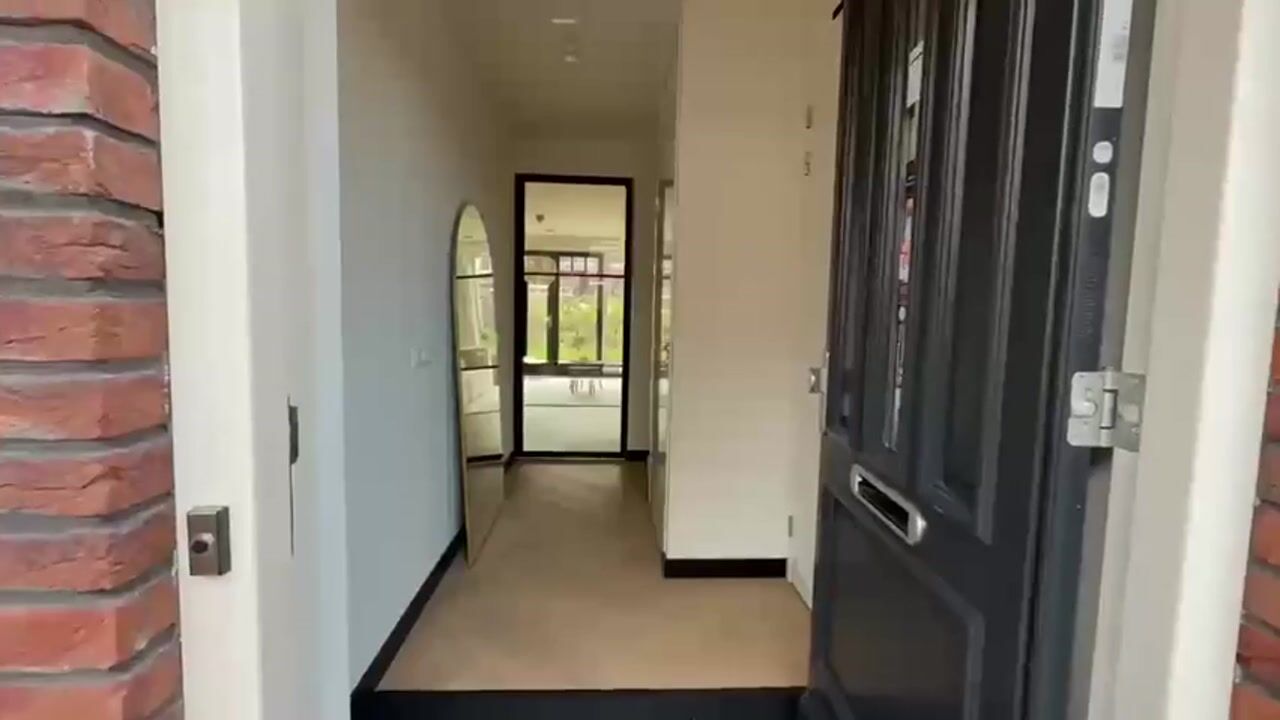 Video van Elisabeth van Brunswijklaan 8