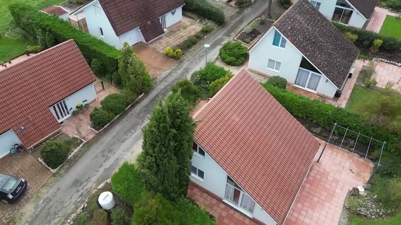 Video van Residence Chateau Cazaleres 51