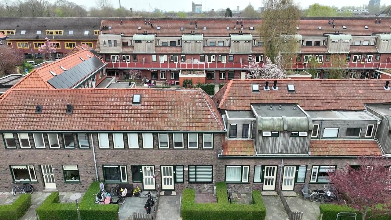 Video van Kamperfoeliestraat 71