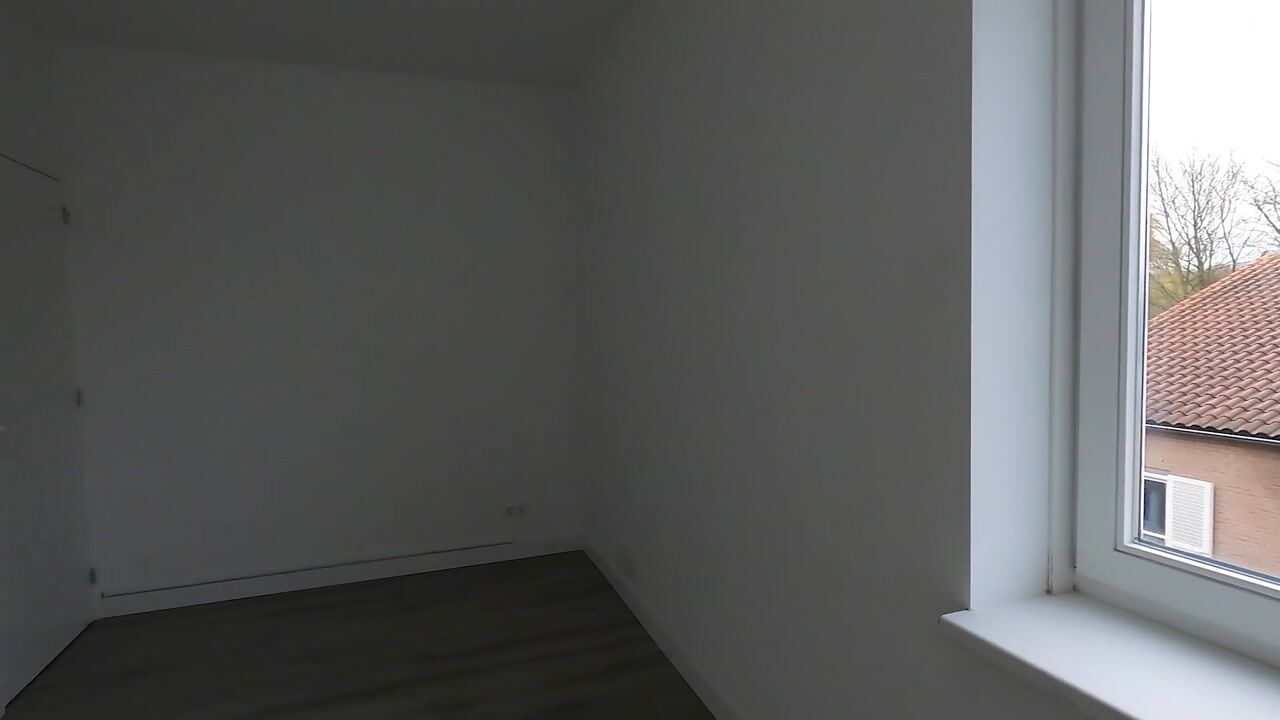 Video van Algengroen 8-D