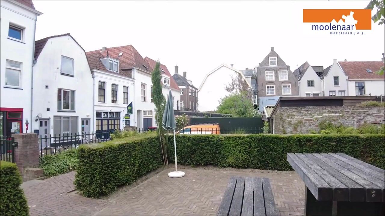 Bekijk video van Lange Steigerstraat 12