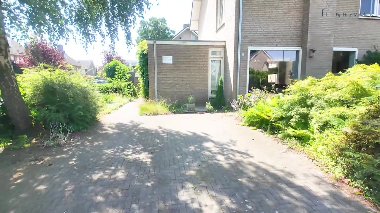 Video van Valentina Tereshkovastraat 8