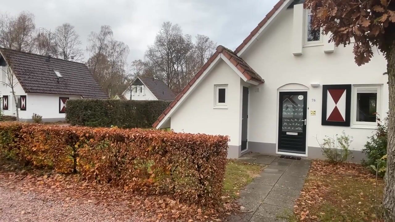 Video of Zwembadweg 1-076