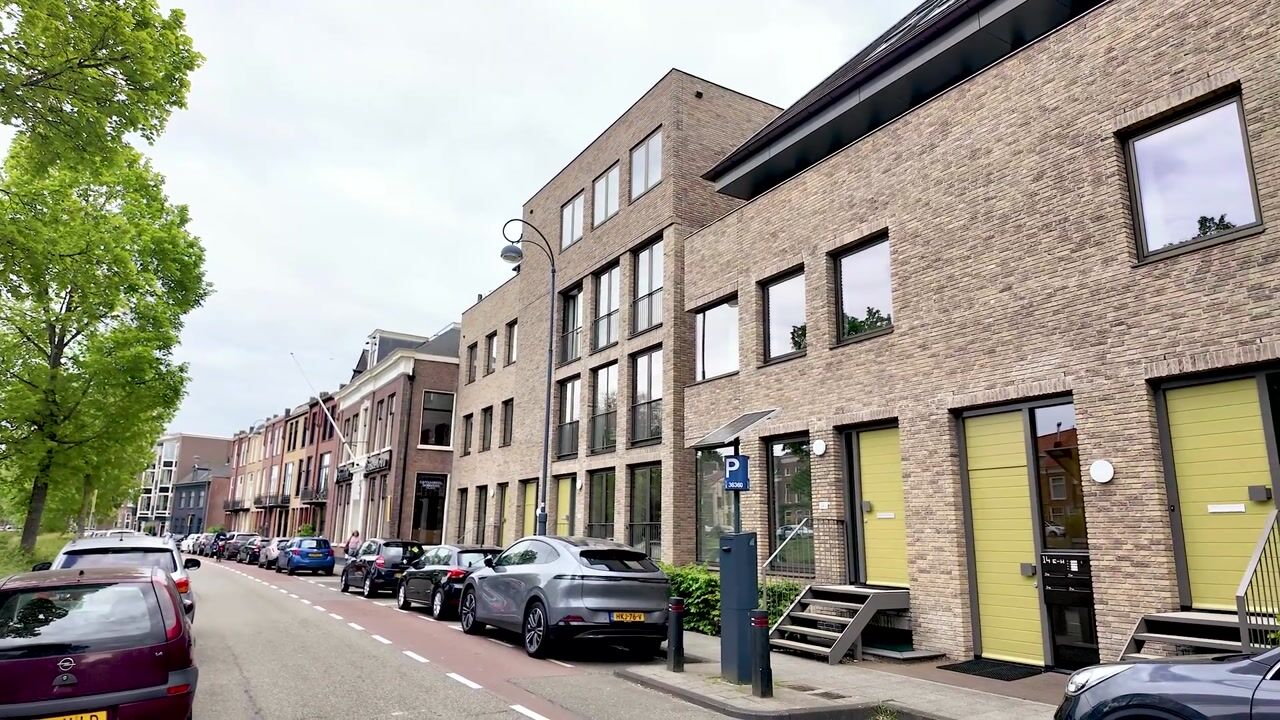 Video van Raamsingel 14-D