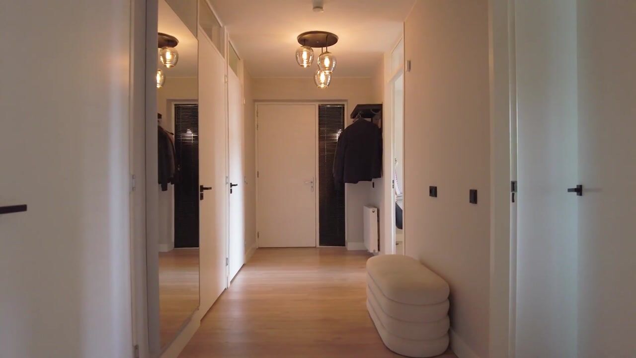 Video van Van Vroonhovenlaan 24