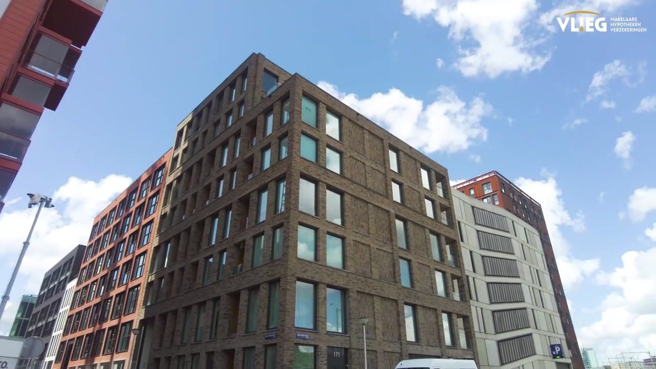 Video van Isaac Titsinghkade 251