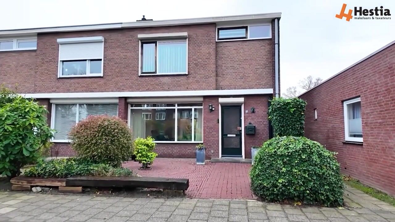 Bekijk video van Plutostraat 27