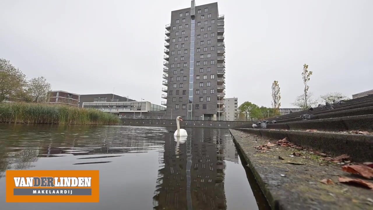 Bekijk video van Lambertus Zijlplein 72