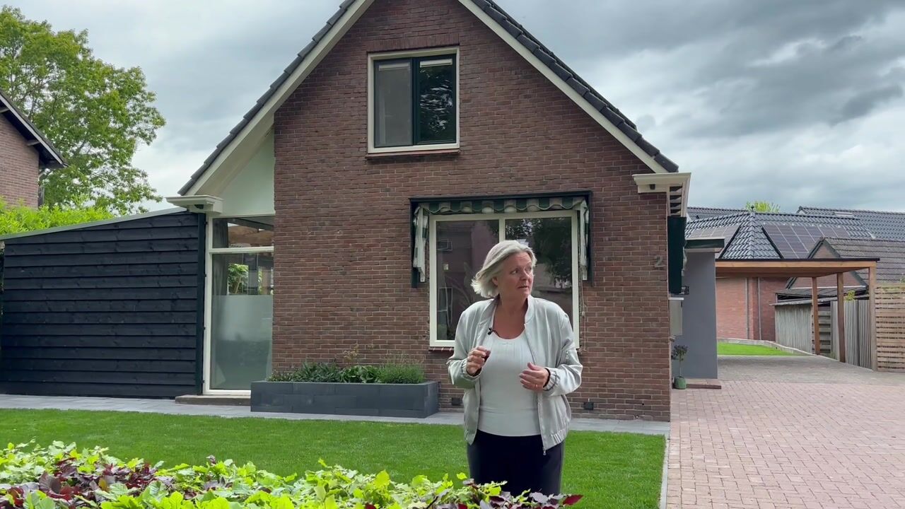 Video van Buttingasingel 2
