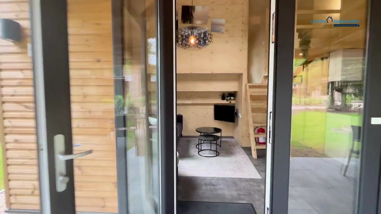 Video of Laan van Laag Kanje 1-1130