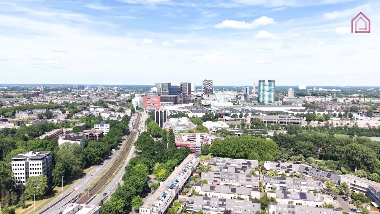 Video of Van Weerden Poelmanlaan 48