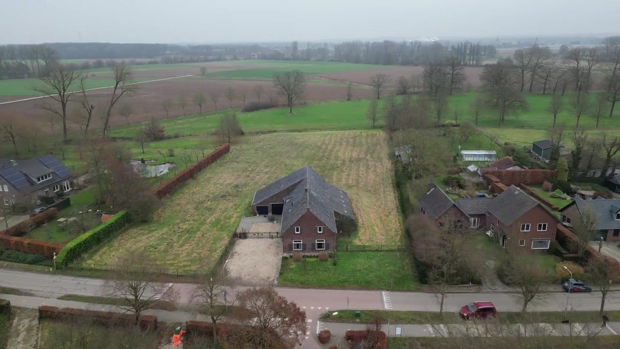 Video van Paarloweg 15