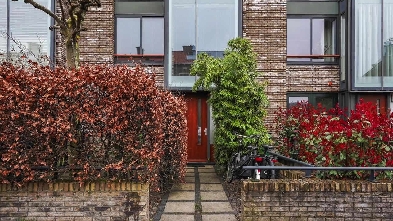 Video van Dovenetelweg 8