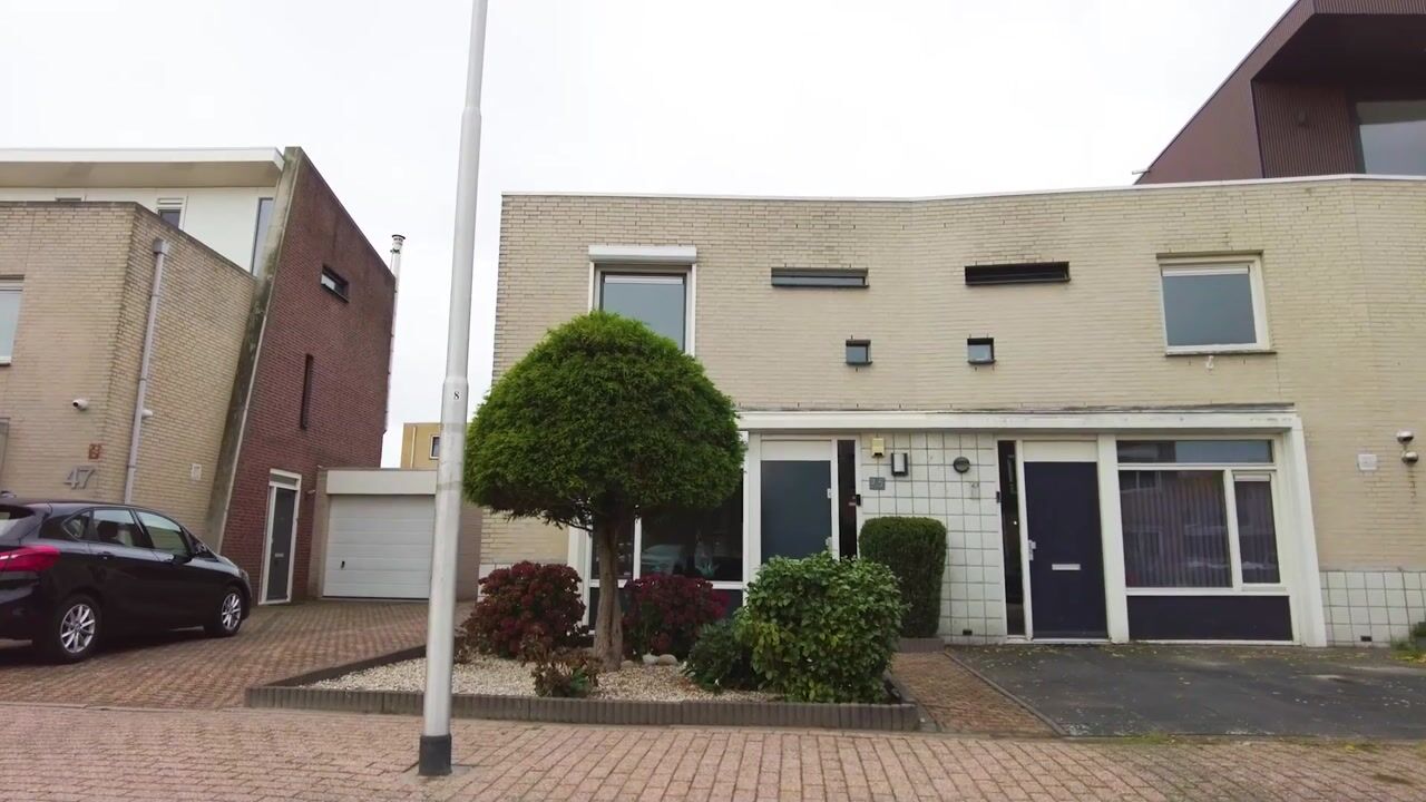 Video van Naardenstraat 45