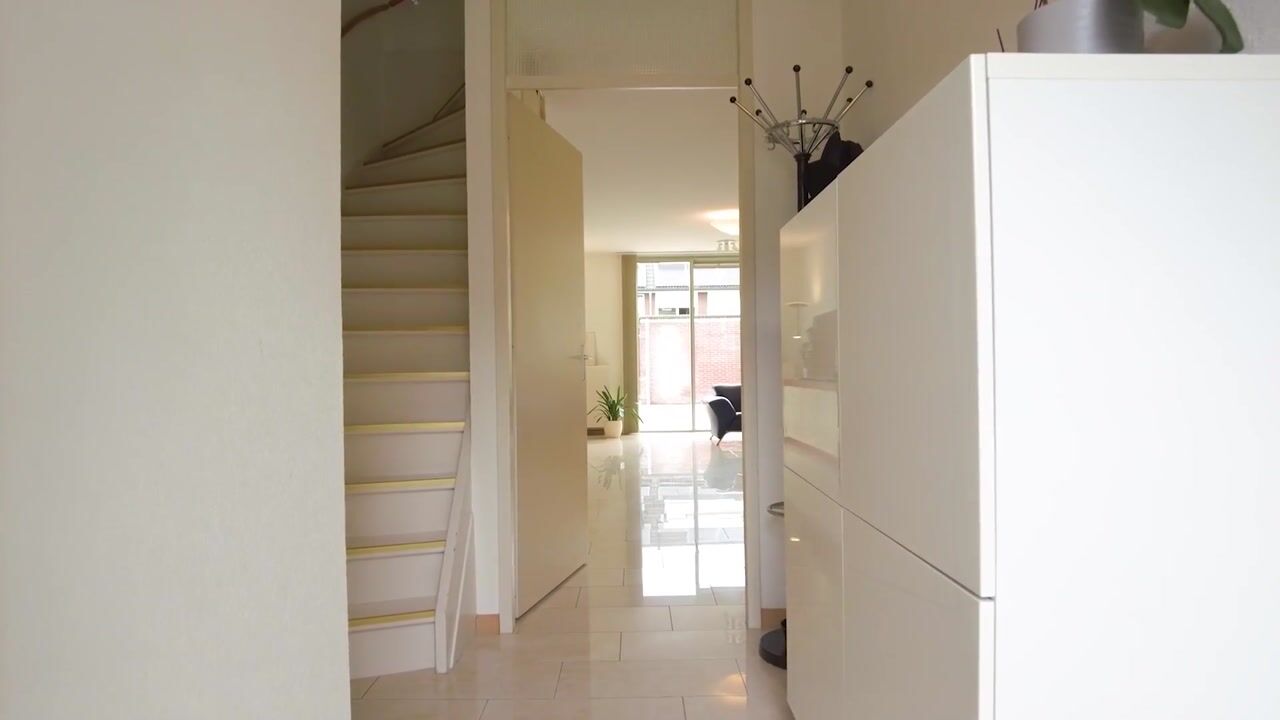 Video van Hazerswoudestraat 73