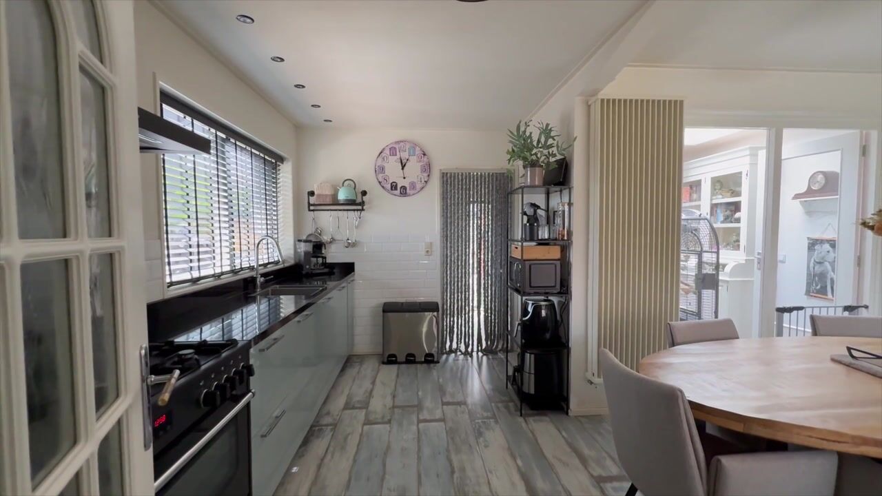 Video van Prinses Beatrixstraat 16